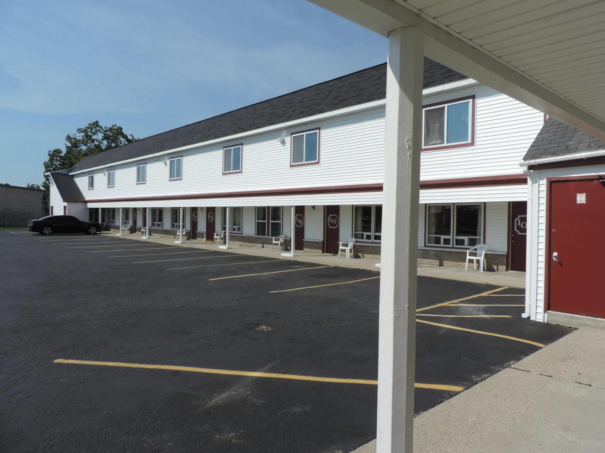 North Country American Inn Kalkaska Exterior foto